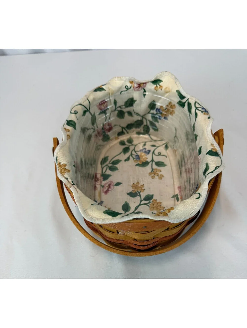1999 Longaberger Mother's Day Basket w/Floral Liner, Protector & Tie-On